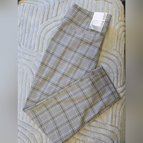 Gray Plaid Trousers Size 12 High Rise Side Zip Skinny NWT - Picture 3 of 7
